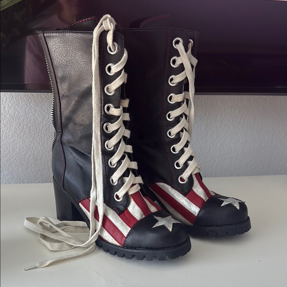 Stars and Stripes Black and Red Lace-Up Women’s Boots 4th July Size 7